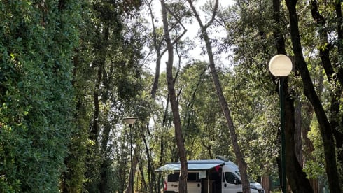 Ride Your Own Story – Hymer Grand Canyon - Spacious and compact for 4 people
