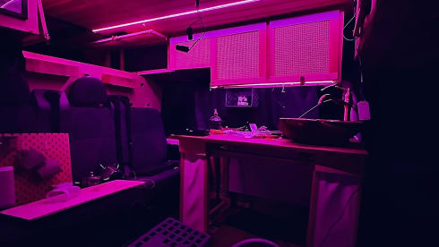 Goldy – Goldy DIY Van Ford Transit