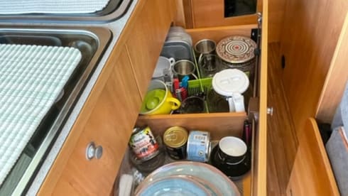 Gouden koets – An almost new Possl 2Win Plus camper from 2020, Euro6 and 141 hp