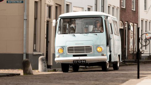 Retro Peugeot J7 with refreshing interior