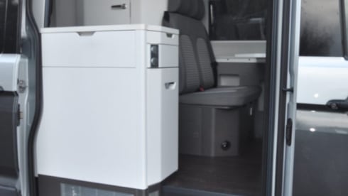 Tough Volkswagen Grand California 680 - Adventure Van