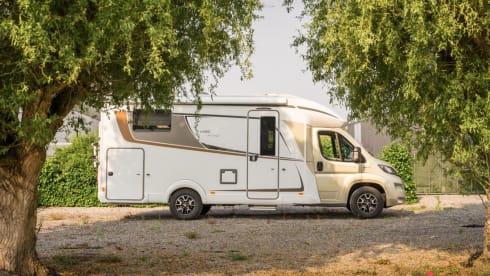 4p Bürstner semi-integrated from 2021