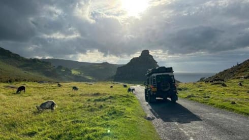 5p Land Rover rooftop from 1999
