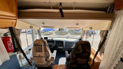 Bessie – 2p Hymer integrated uit 1995