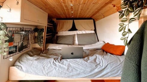 Fredje – Sfeervolle campervan voor levensgenieters (2P)