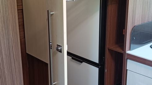 5p Benimar alcove uit 2016