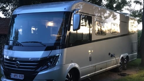 NiBi – Driver's license C1 motorhome Niesmann & Bischoff luxury motorhome