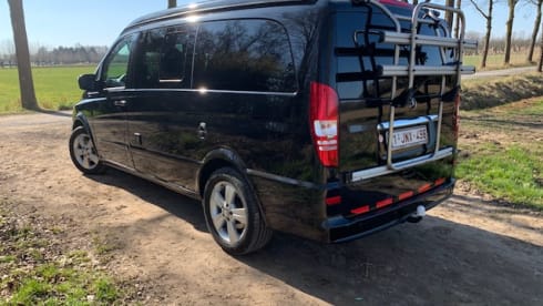 MP VAN – 4p Mercedes-Benz campervan uit 2011