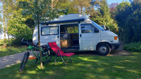 Camping-car VW Transporter T4, diesel.