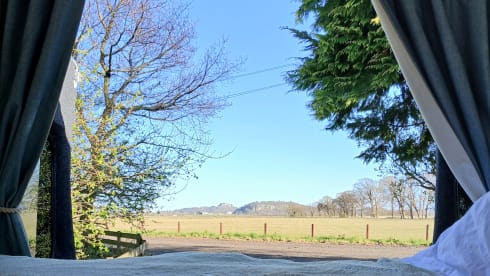 Marguerite – Perfect for 2. Dog-friendly too!