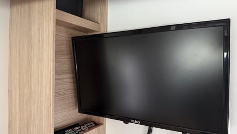 Lussuosa Sunlight 67S automatica per 4 persone dal 2024