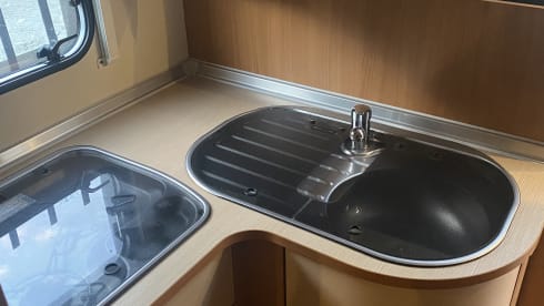 Burstner 2p – Burstner camper, fully equipped and complete inventory!!