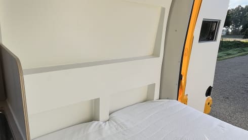 Cheerful L2H2 Camper 2020 (Off-Grid)