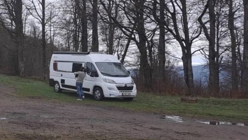 Mobi – 4p Citroën bus uit 2023