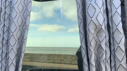 FreedaFreedom – Delightful 3 berth Peugeot boxer campervan from 2023