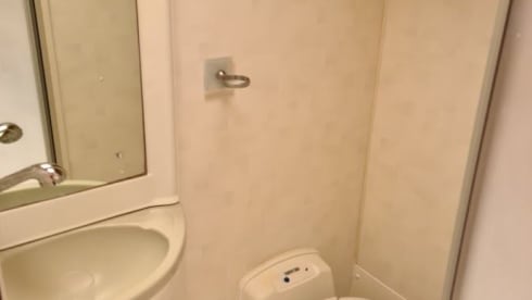 Carrie – 5 berth pet friendly motorhome, based between Brighton and Gatwick