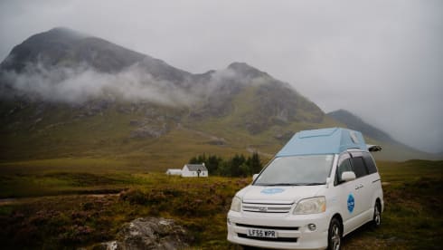 Bundy – Heated -  high top - off grid cute campervan  - insurance incl in price !