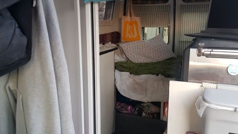 Cosycomet2023 – 2 berth Ford campervan from 2010