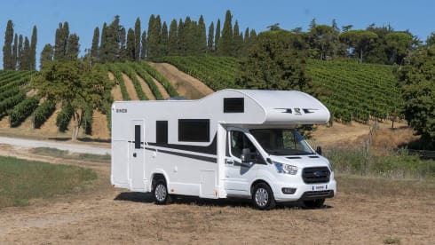 Kilig 9 – 2024 Rimor Kilig 9, 6 Berth Motorhome with Optional Garage