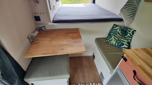 Wester – "OFF GRID" self-build bus camper 164Pk | 2 persons | Winter sports!!