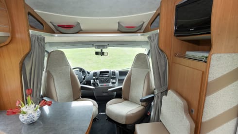 Aangenaam op de weg – 4p Fiat Ducato Giottiline semi-integrated from 2011
