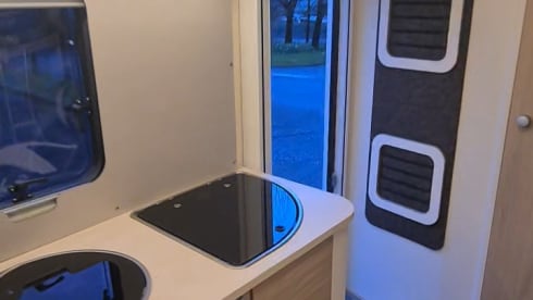 LISMORE – 6 Berth, Ford Rimor Evo Sound, 6 Seatbelt 