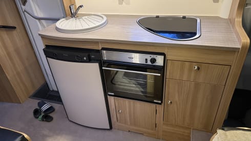 Alexander – 6 berth Bailey semi-integrated from 2016