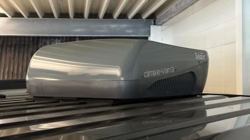 Complete Camperbus – Pössl camper Automaat met dakairco