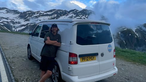 Peggy  – 4 berth VW pop top from 2012