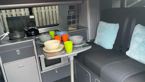 The Smiley Camper – 5 berth VW campervan