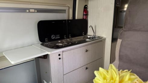 Rijnmondse smurf – 3p Challenger bus uit 2020