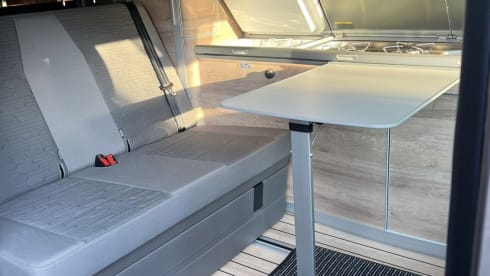 Ocean mit AHK  – VW California Ocean T6.1 