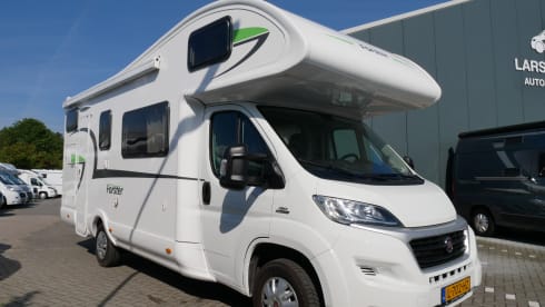 Eura Mobil Forster 6 sleeping 6 seats