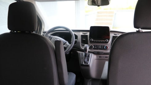 SAM – Neuer 5-Sitzer Van mit integrierter Toilette