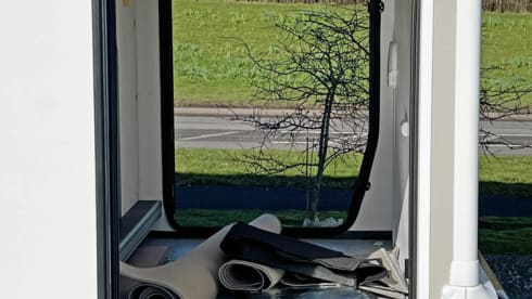 Skye – 4 berth Automatic Chausson 777GA Ultimate