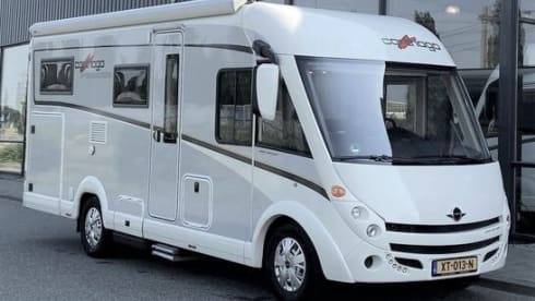 Luxury Family Carthago integral motorhome from 2019 - 4 pers
