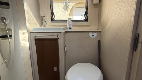 Hoggy express  – 7 berth motorhome