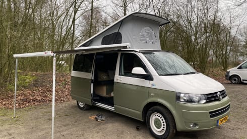 Volkswagen  – Volkswagen camper bus 