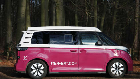 Pretty in Charge – 4p Volkswagen campervan from 2025