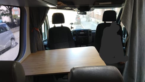 4p Mercedes-Benz bus from 2007