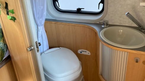Hygge – Atmospheric camper bus for a fun adventure
