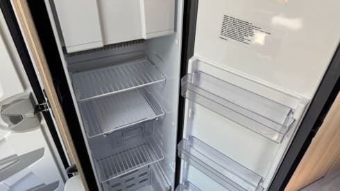 5p Sun Living alcove from 2023