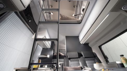 Adria Twin Sport 640 SGX – New 2025 spacious Campervan for 4