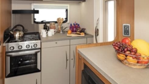 New Roomy 4 berth Tribute 615 (Blackburn)