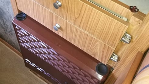 ANDREAF – MOTORHOME LAIKA LASERHOME 6 BEDS solar panel