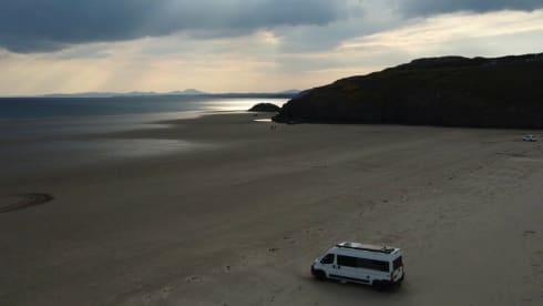 2 berth Citroën bus from 2017