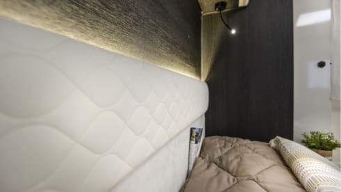Caroline – Brand New 2022  5 Berth camper , Price includes Insurance 