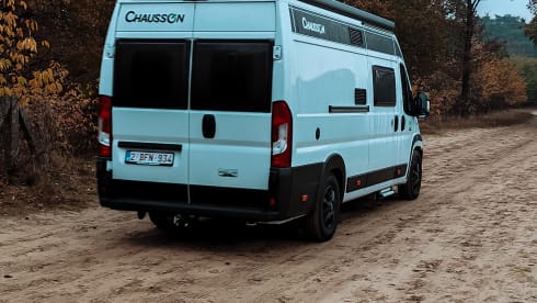 Hectorhetbusje – 2p Chausson Bus camper from 2021