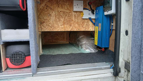 Nostromo – 4 berth Ford bus from 2005