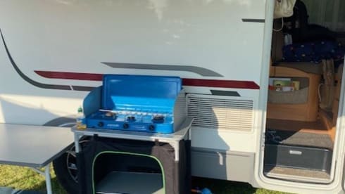 Length beds! Adria Coral S670SL new condition
